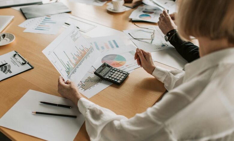 corporate finance reporting course