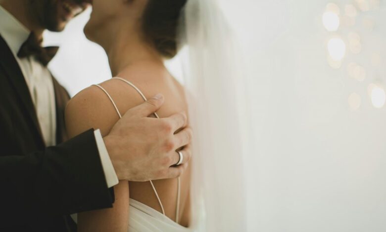 belsy s marital status unknown